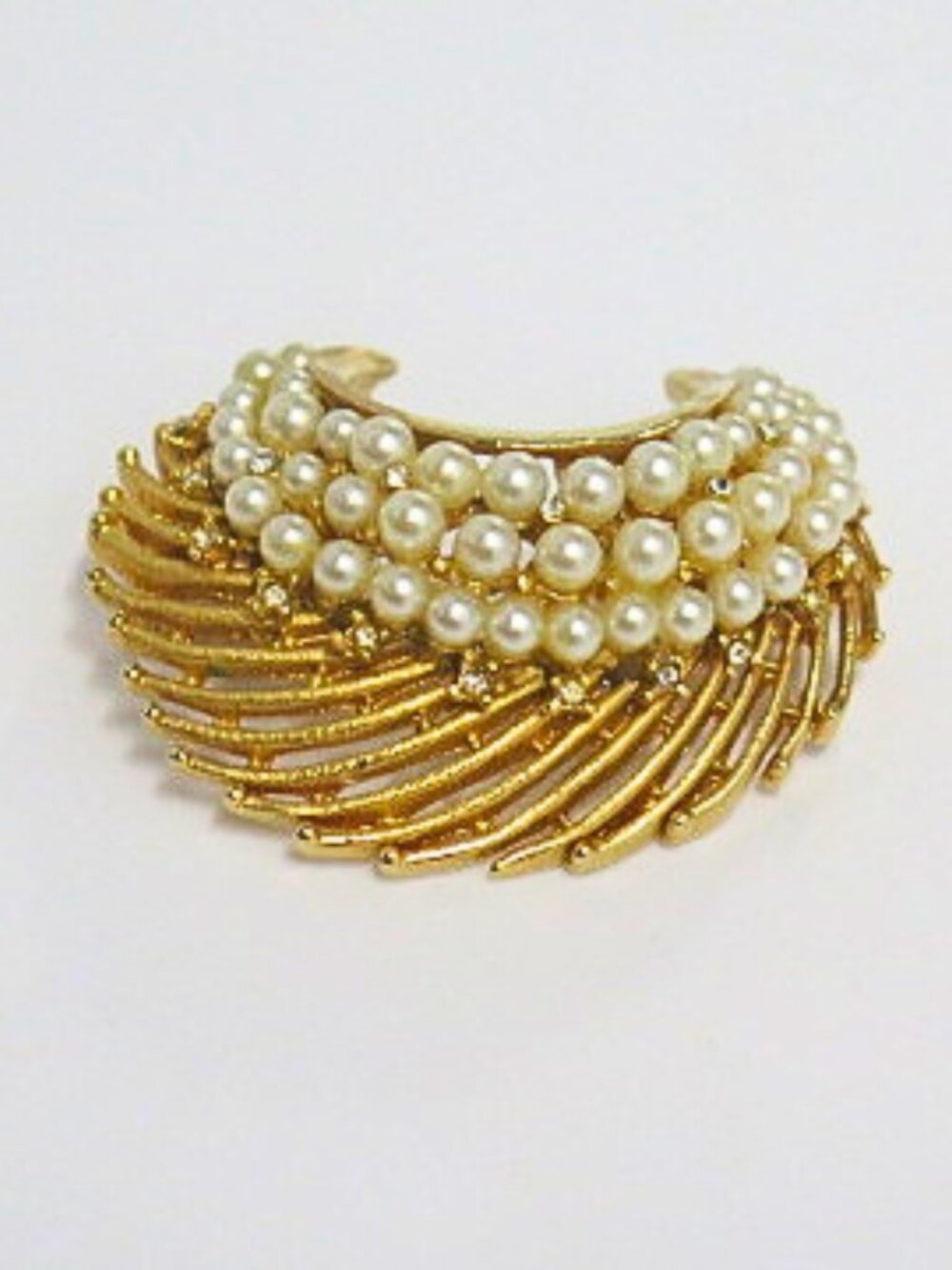 Vintage Estate Faux Pearl Rhinestone Gold Tone Statement Brooch